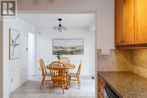 853 Kowal Drive, Mississauga, ON 
