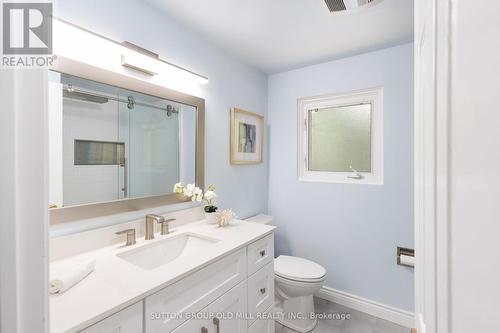 853 Kowal Drive, Mississauga, ON 