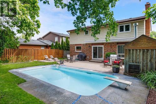 853 Kowal Drive, Mississauga, ON 