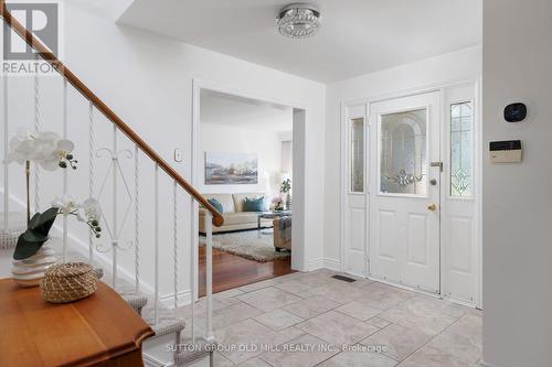 853 Kowal Drive, Mississauga, ON 