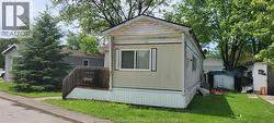 27 LAVINDALE Lakeshore, ON N8N 2T7