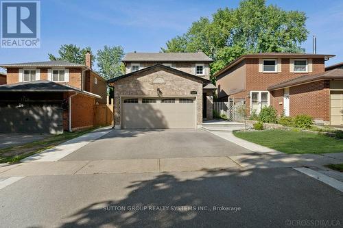 1114 CEDARCROFT CRESCENT  Pickering, ON L1X 1R5
