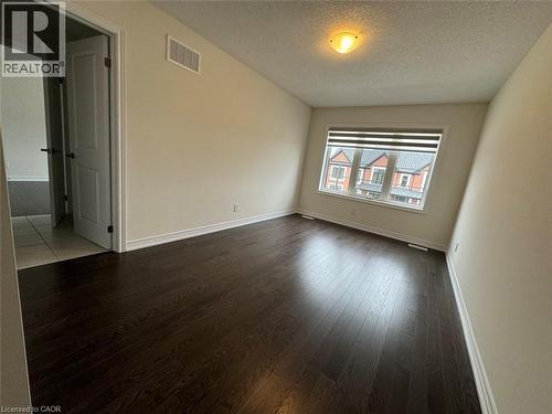10 Guernsey Drive Unit# Upper, Kitchener, ON 