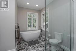Elegant primary ensuite - 