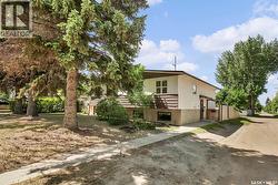 2908-2910 Preston AVENUE S  Saskatoon, SK S7G 2G9