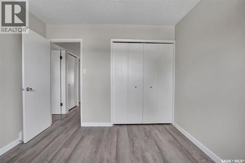 2908-2910 Preston Avenue S, Saskatoon, SK 