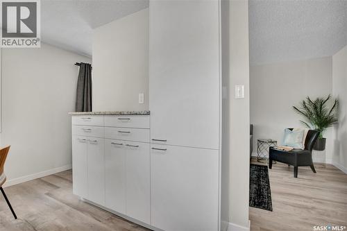 2908-2910 Preston Avenue S, Saskatoon, SK 