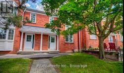 56 - 10 BASSETT BOULEVARD Whitby (Pringle Creek), ON L1N 9C4