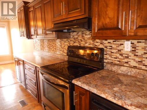 11 Circular Road, Springdale, NL 