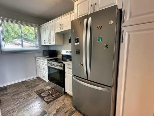 242 Empire Ave, Thunder Bay, ON 