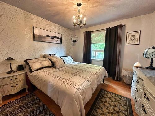242 Empire Ave, Thunder Bay, ON 
