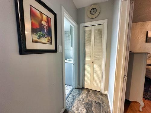 242 Empire Ave, Thunder Bay, ON 