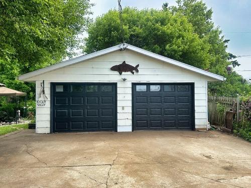 242 Empire Ave, Thunder Bay, ON 