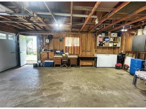 242 Empire Ave, Thunder Bay, ON 