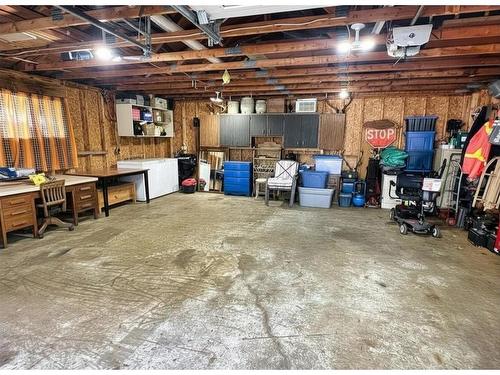 242 Empire Ave, Thunder Bay, ON 