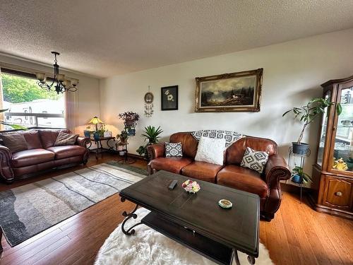 242 Empire Ave, Thunder Bay, ON 