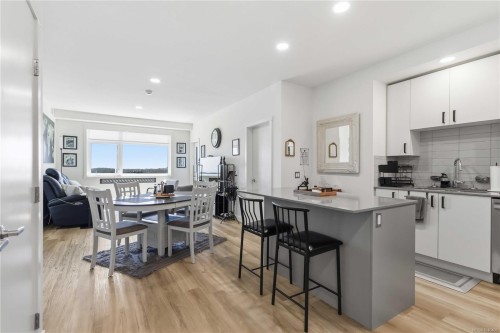 #622-2390 City Gate Blvd  Langford, BC V9B 7A6