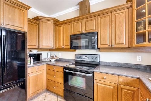 6381 Icarus Dr, Nanaimo, BC 