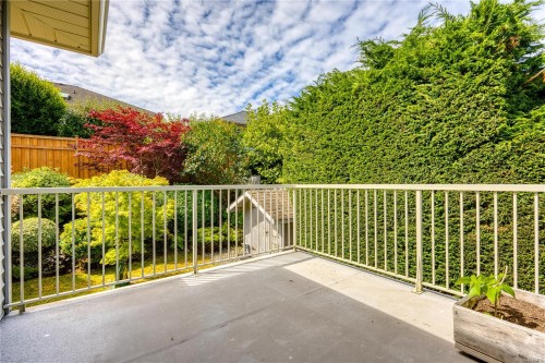 6381 Icarus Dr, Nanaimo, BC 