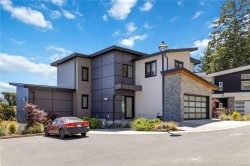 1165 Spirit Crt Langford, BC V9B 0B5