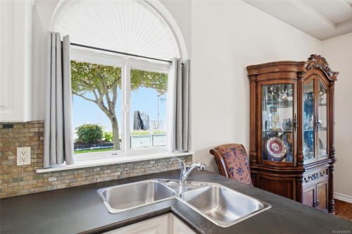 #30-677 Bunting Pl, Comox, BC 
