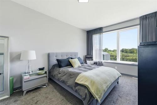 90 Taylor Farm Rd, Headingley, MB 