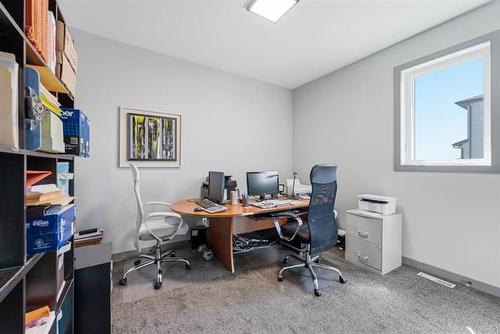 90 Taylor Farm Rd, Headingley, MB 