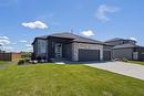 90 Taylor Farm Rd, Headingley, MB 