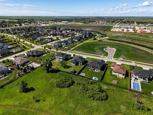 90 Taylor Farm Rd, Headingley, MB 