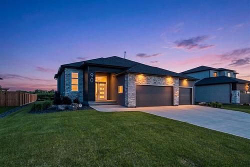 90 Taylor Farm Rd, Headingley, MB 