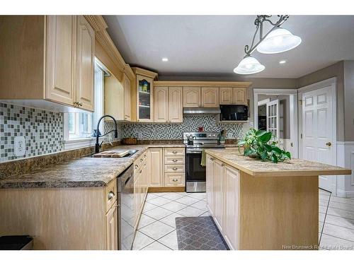 121 Alexander Dr, Beaver Dam, NB 