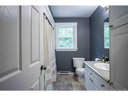121 Alexander Dr, Beaver Dam, NB 