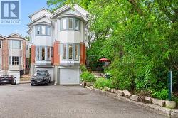 2 - 2949 RICHMOND ROAD  Ottawa, ON K2B 6S6