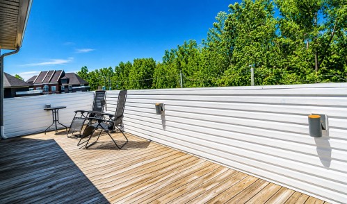 Balcon - 404-315 Rue Ste-Catherine, Saint-Constant, QC 