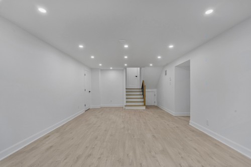 Sous-sol - 157 Av. Douglas-Shand, Pointe-Claire, QC 