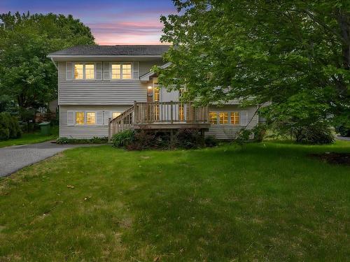186 Avenue Du Portage, Dartmouth, NS 