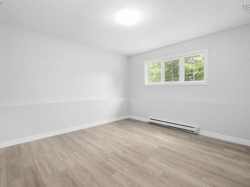 186 Avenue Du Portage, Dartmouth, NS 