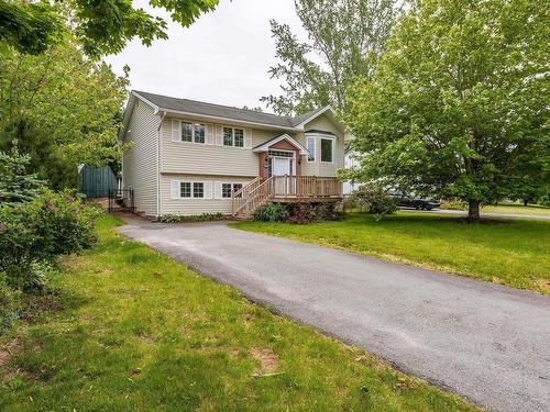 186 Avenue Du Portage, Dartmouth, NS 