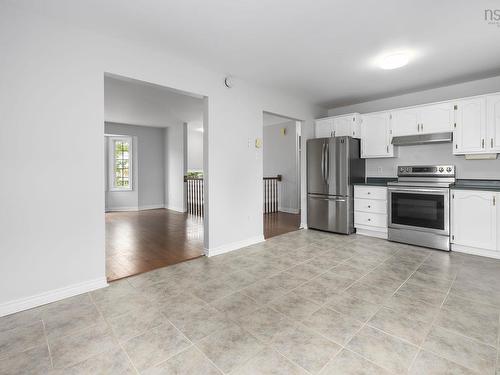 186 Avenue Du Portage, Dartmouth, NS 