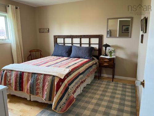11 Ells Lane, Advocate Harbour, NS 