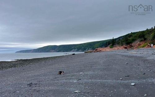 11 Ells Lane, Advocate Harbour, NS 