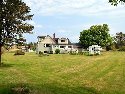 11 Ells Lane, Advocate Harbour, NS 
