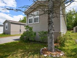 1526 Woodbine Drive  Beaver Bank, NS B4E 2M9