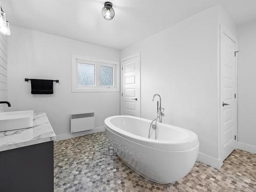 215 Maple Avenue, Summerside, PE 