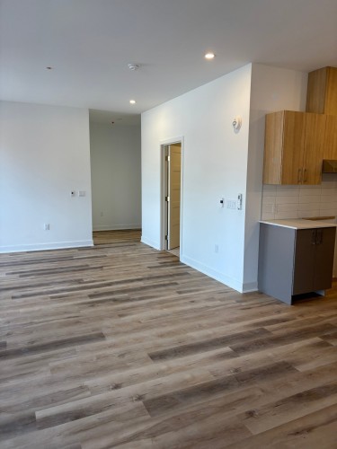 Overall view - 107-1101 Ch. D'Oka, Deux-Montagnes, QC - Indoor Photo Showing Kitchen