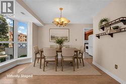 Dining Area - 