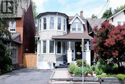 28 ST CLAIR Avenue  Hamilton, ON L8M 2N3