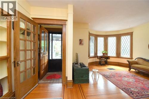 28 St Clair Avenue, Hamilton, ON 