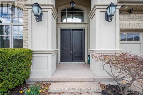 459 Deer Ridge Drive, Kitchener, ON 