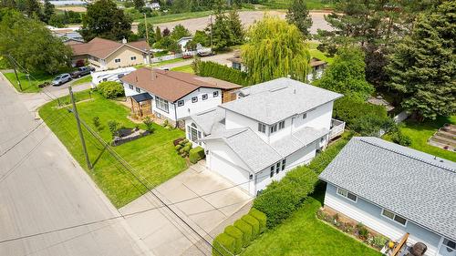 516 25Th Avenue, Creston, BC 